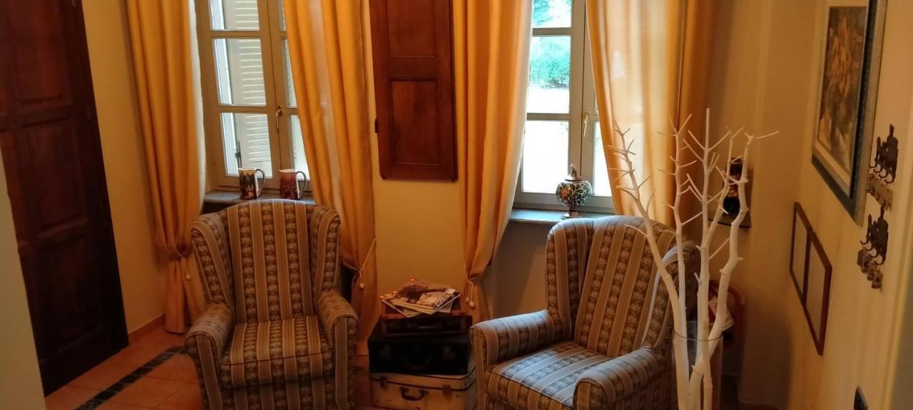 La Regibussa - Hotel Ristorante Асти Екстериор снимка